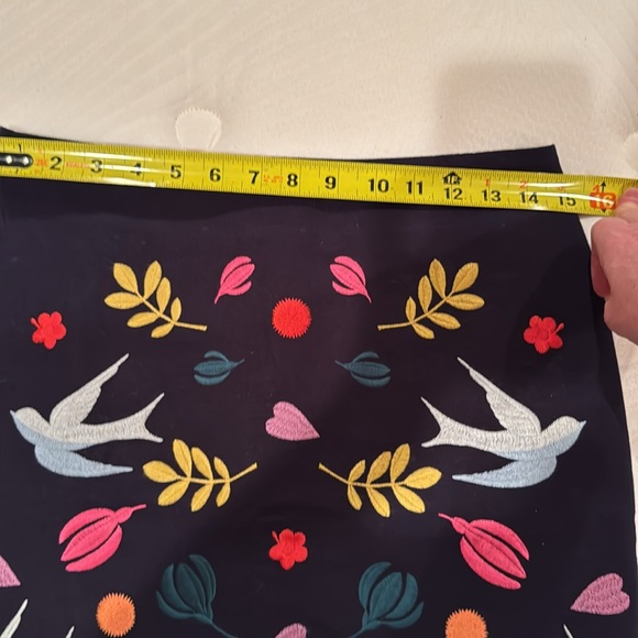 Boden embroidered pencil skirt - Picture 7 of 8